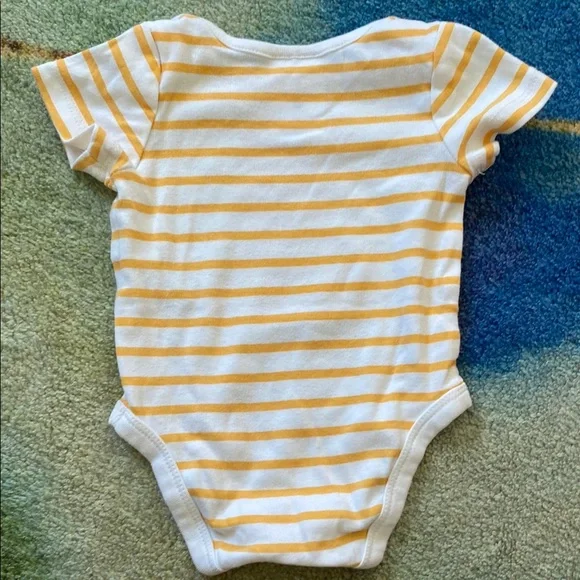 Disney Winnie the Pooh Onesies - Picture 4 of 9